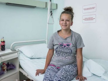 Umjesto skupih operacija u inostranstvu, skolioza se u Sarajevu liječi besplatno