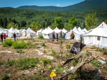 “Stav” u kampu Vučjak kod Bihaća: Svi kritikuju, niko ne pita kako je raditi ovdje