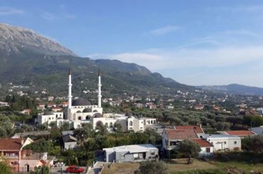 Bratski odnosi Bošnjaka i Albanaca u Crnoj Gori