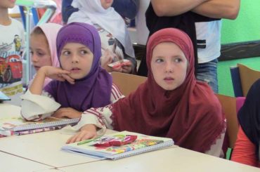 Više od 300 djece pohađa mektepsku nastavu u Srebrenici