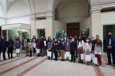 Ministar Alikadić sa učenicima iz Kotor Varoši posjetio Zemaljski muzej BiH