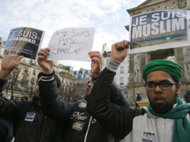Islamski svijet jednoglasno osudio napade na islam i Poslanika Muhameda u Francuskoj