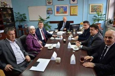 Otvoren lov na bošnjačke glasove