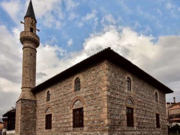 U Tirani je samo jedna džamija preživjela diktaturu Envera Hodže
