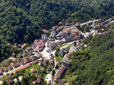 Ako se hitno nešto ne promijeni, Bošnjacima u Srebrenici ne piše se dobro