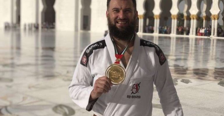 Almir Kapić, hafiz i svjetski šampion u jiujitsu