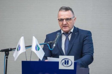 Važno je da bosanski jezik uđe u škole širom Crne Gore