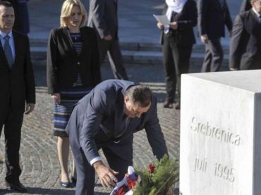 Srbi su kolektivnim odbacivanjem izvještaja preuzeli i kolektivnu krivicu za genocid