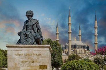 Mimar Sinan: Od janjičara do pobožnog graditelja