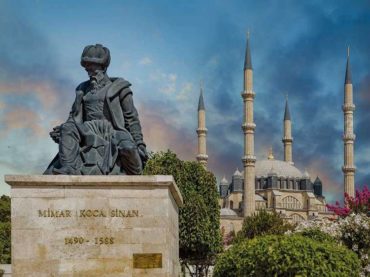 Mimar Sinan: Od janjičara do pobožnog graditelja