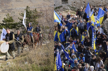 U čast Dana nezavisnosti Bosne i Hercegovine: U Blagaju defile učenika i vitezova!