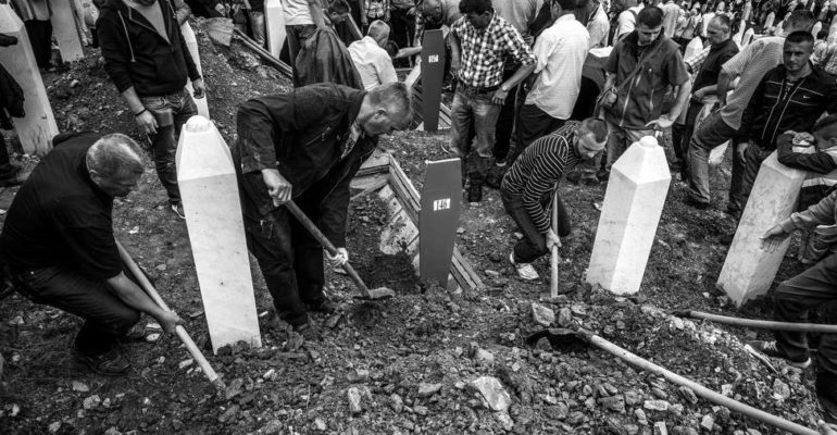 SREBRENICA, 25 GODINA: Malo sam pisao o Srebrenici