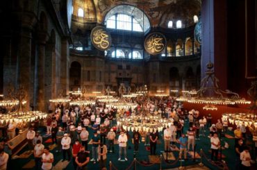 Turska: U Aja Sofiji klanjan bajram-namaz nakon 86 godina