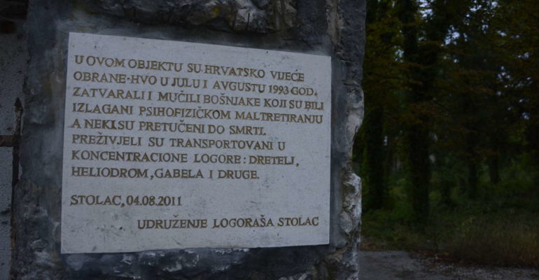 Logoraši Stoca obilježili 27. godišnjicu stradanja u Koštanoj bolnici